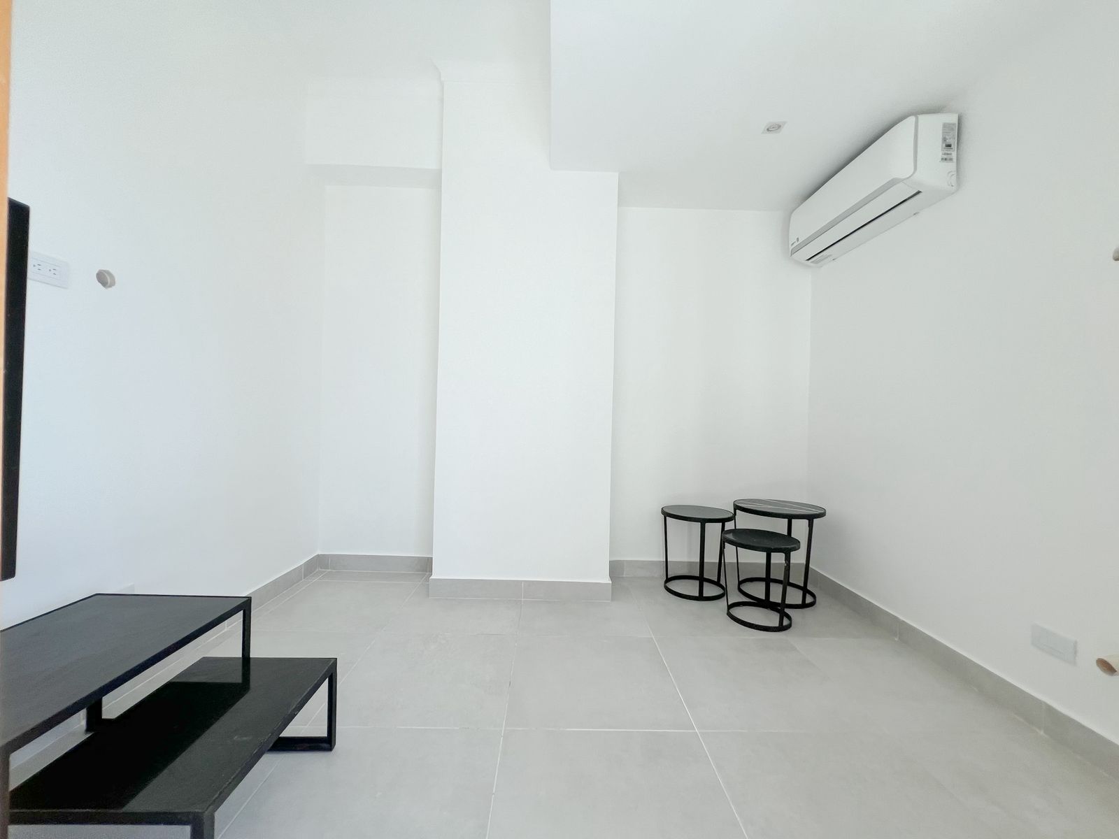 apartamentos - La Esperilla, Apartamento C/L Blanca En Alquiler 3
