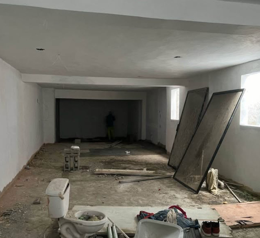 oficinas y locales comerciales - se alquila  1