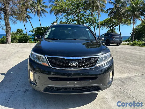jeepetas y camionetas - KIA SORENTO LX  AÑO 2015  MOTOR 2.5 4 Cil. 3 FILAS 10