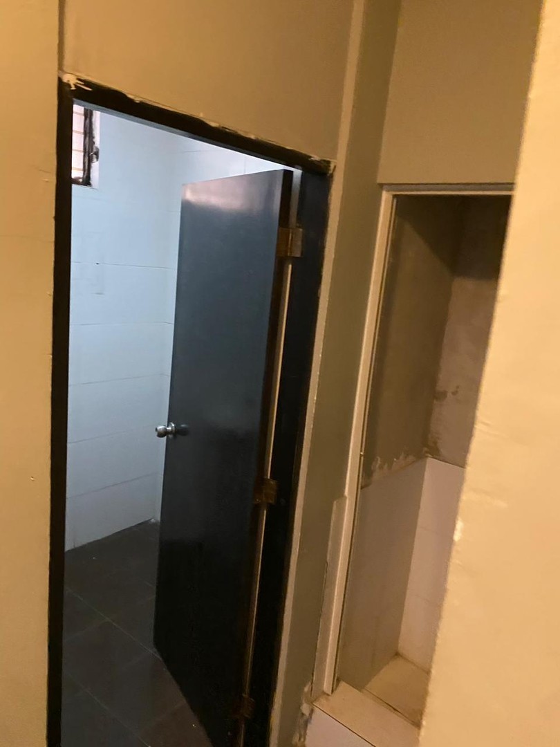 oficinas y locales comerciales - Sin intermediarios, rento o vendo local en naco en zona. ESCRIBENOS!! 1