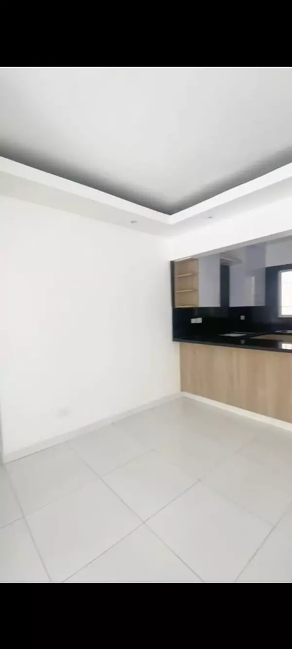apartamentos - Vendo Apto en el Millón a una esquina de la 27
 2