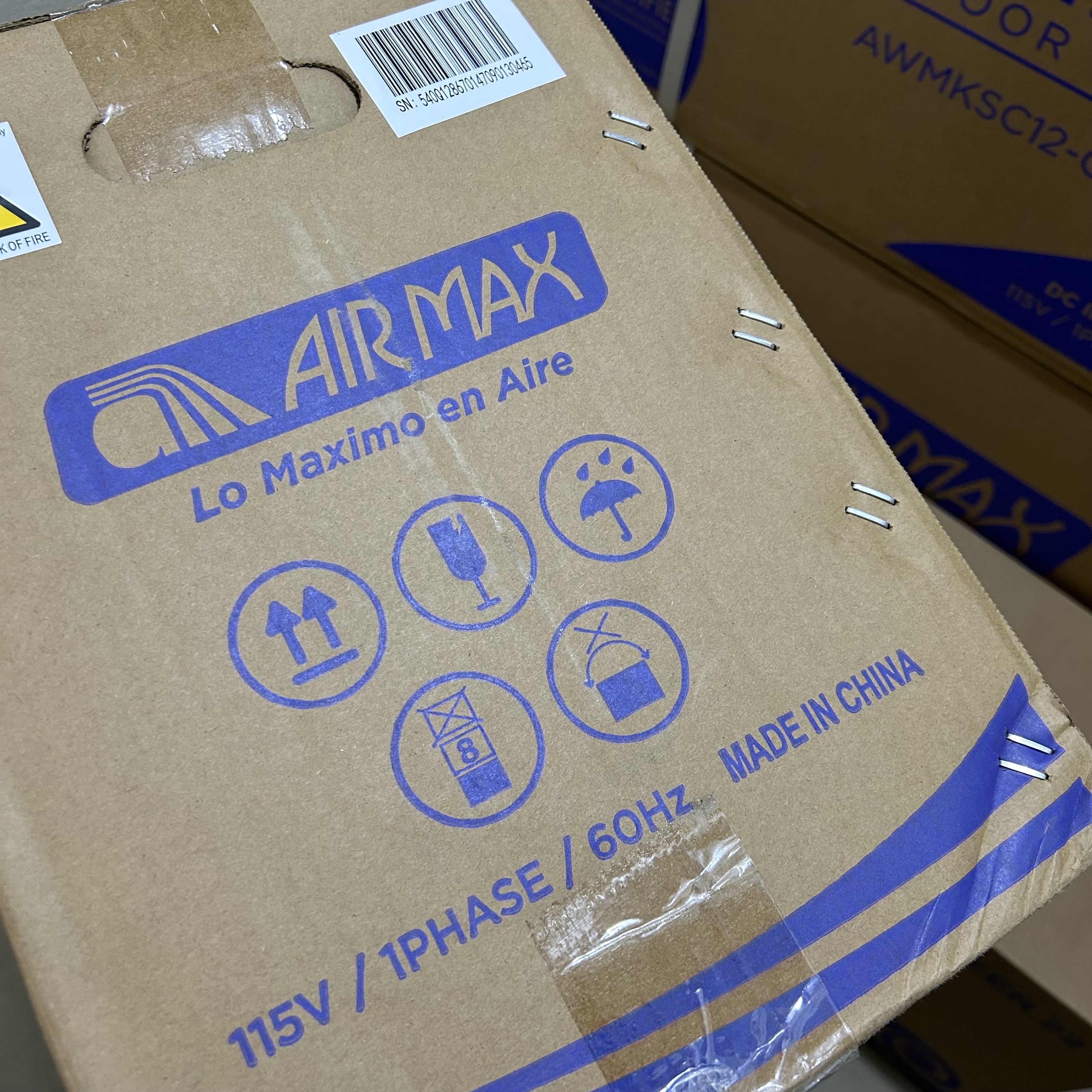 aires acondicionados y abanicos - Aire Acondicionado 110V Air Max Eficiencia 22 WiFi Inverter 1