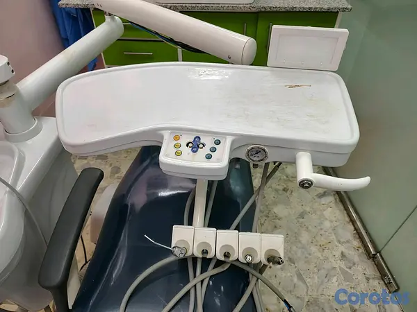 equipos profesionales - Sillon dental - Varios detalles  4