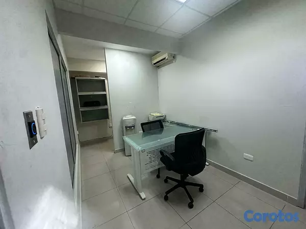 oficinas y locales comerciales - Alquilo local en Ensanche Julieta ideal para Consultorio o Oficina 2