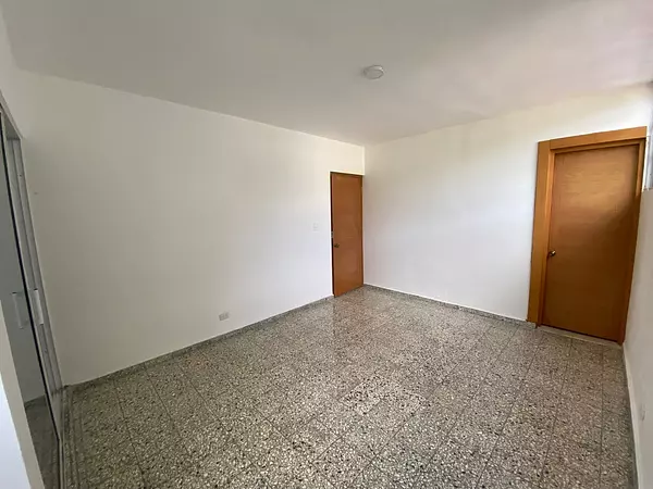 casas - Vendo casa prox. Av. Independencia 8