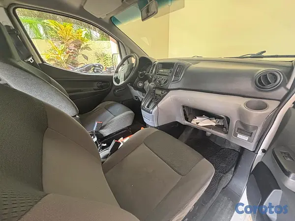 otros vehiculos - Nissan NV200 2015 Automática – Excelente Estado |  2