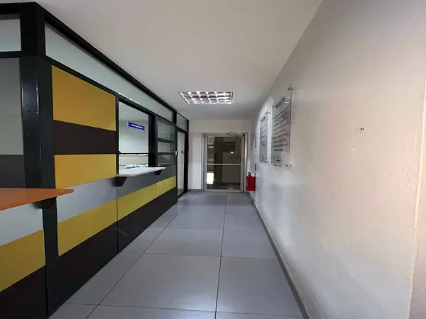 oficinas y locales comerciales - Local Alquiler Amueblado Naco 6