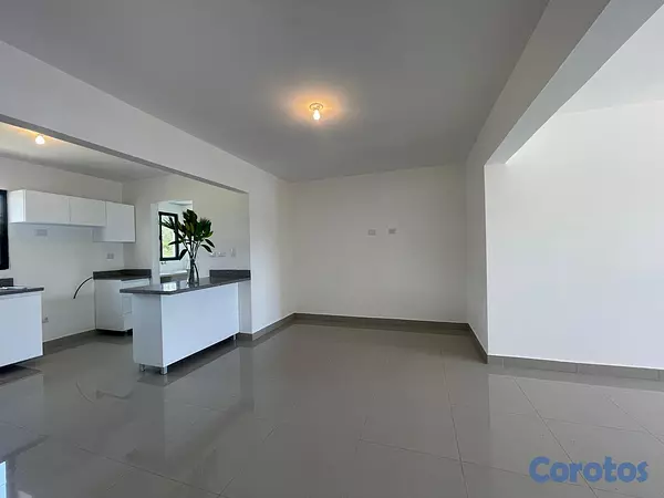 apartamentos - Apartamento en Venta con Piscina, Urb. Brisas Del  6