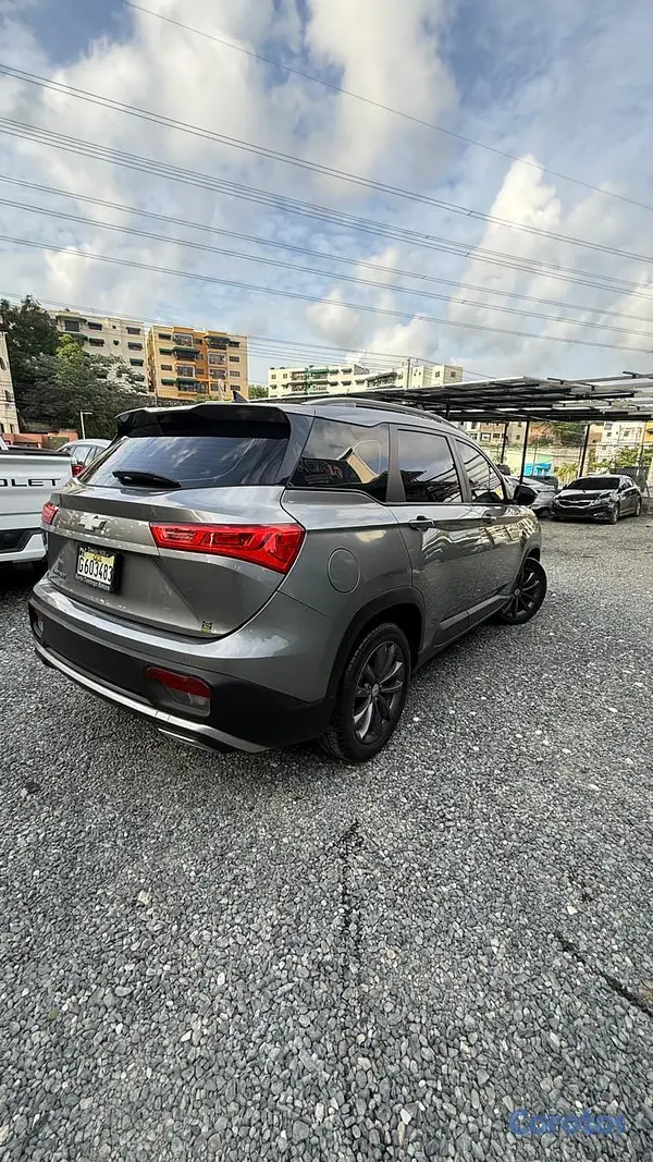 jeepetas y camionetas - Chevrolet Captiva LT 2023 6
