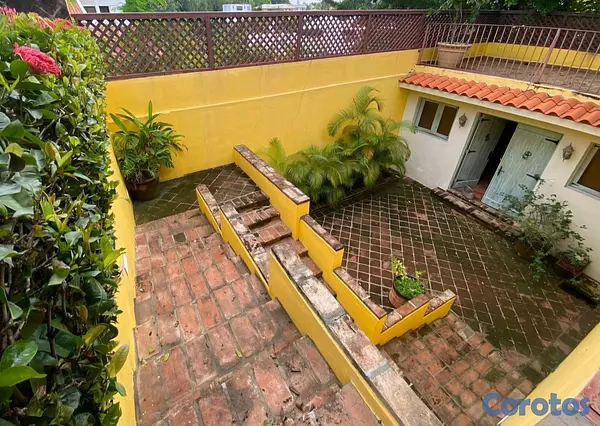 casas - Venta de Casa en Altos Arroyo Hondo III  7