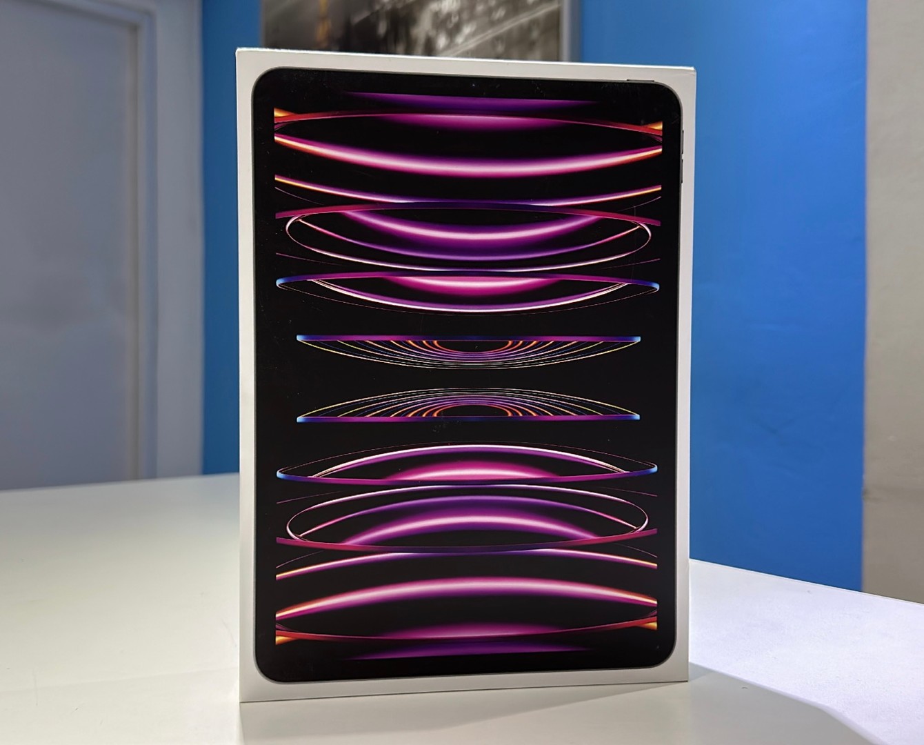 celulares y tabletas - Vendo iPad Pro 12.9 inch 512GB (6th Gen) Wi-Fi Space Nueva Sellada $ 62,500 NEG