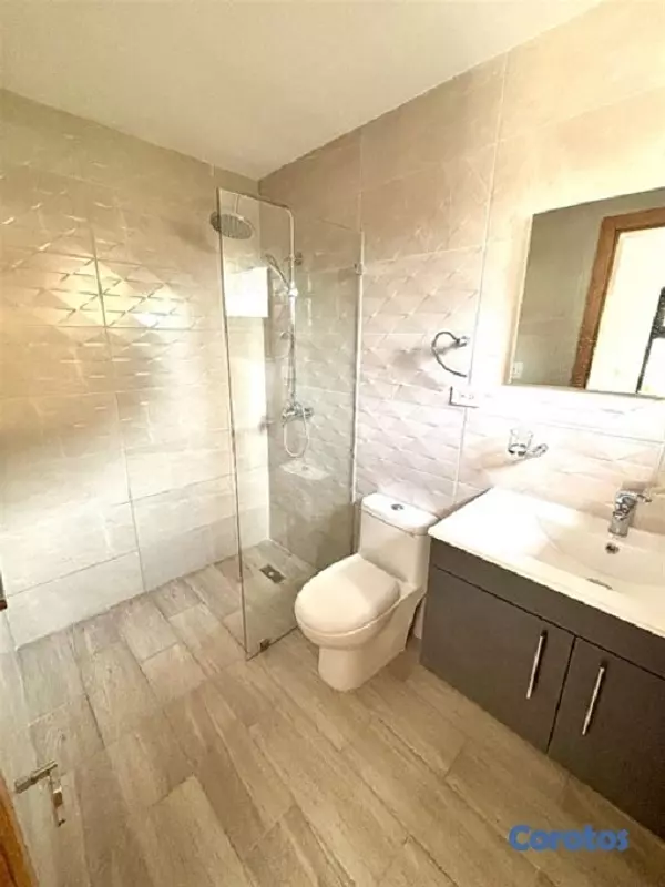 apartamentos - Apartamento en Gazcue Malecon con patio  5