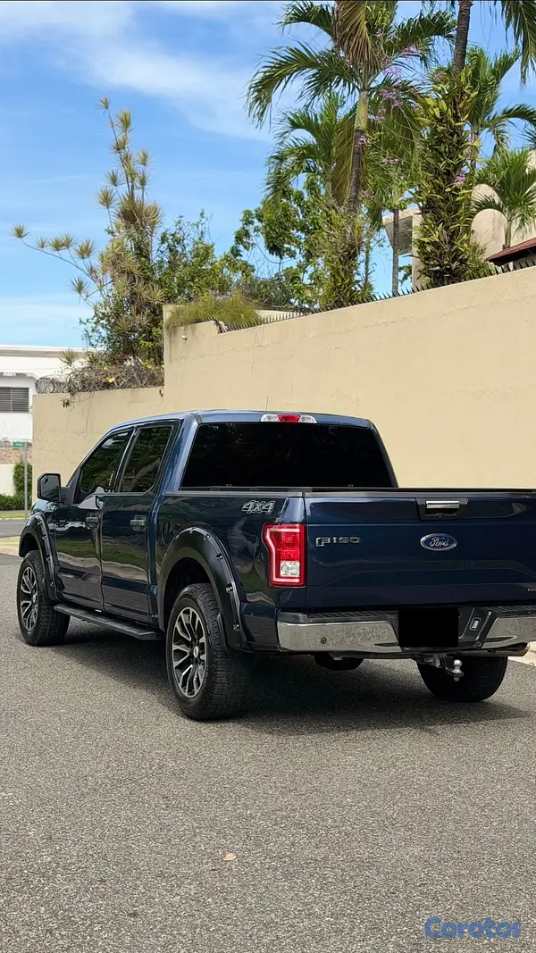 jeepetas y camionetas - Ford F150 XLT 2016 tracción trasera 4X4 Doble cabi 6