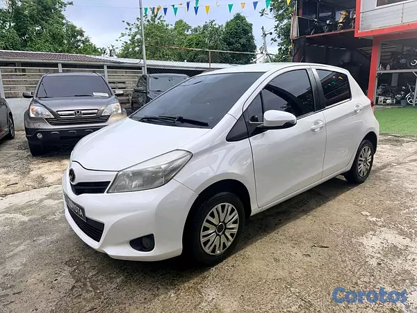 carros - Toyota vitz 2014 2