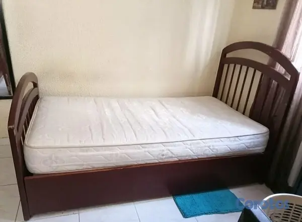 muebles y colchones - Vendo Cama Twin. 2