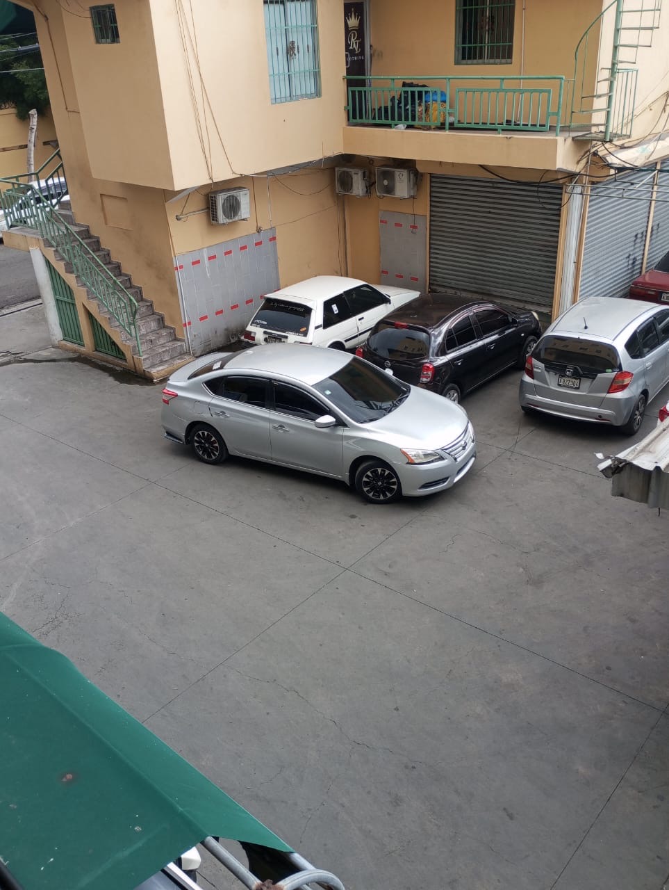 servicios profesionales - Se alquila vehículo para Uber  2