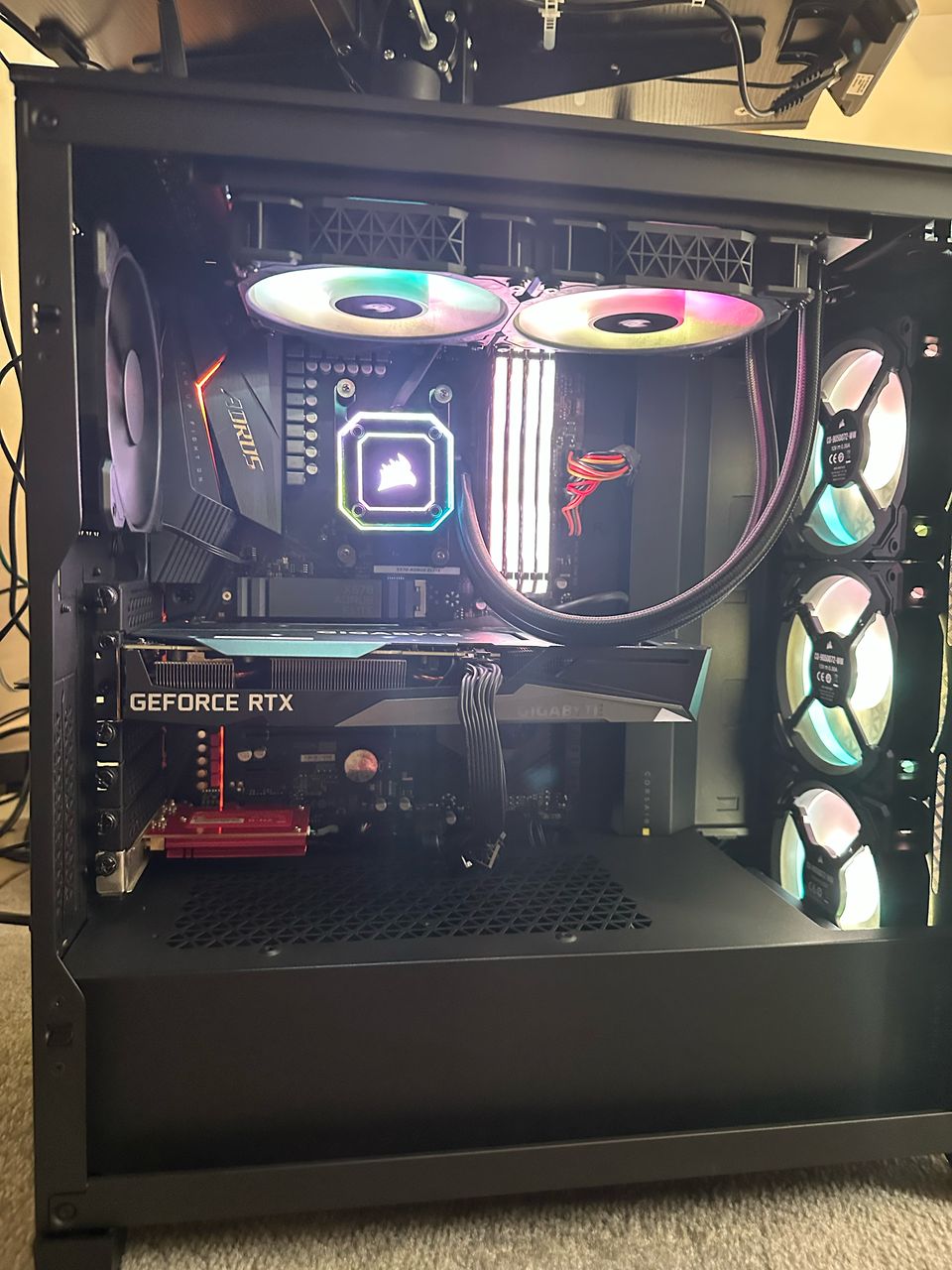 computadoras y laptops - Gaming PC 0