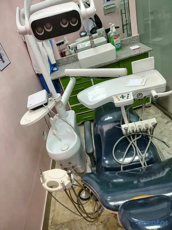 equipos profesionales - Sillon dental - Varios detalles  6