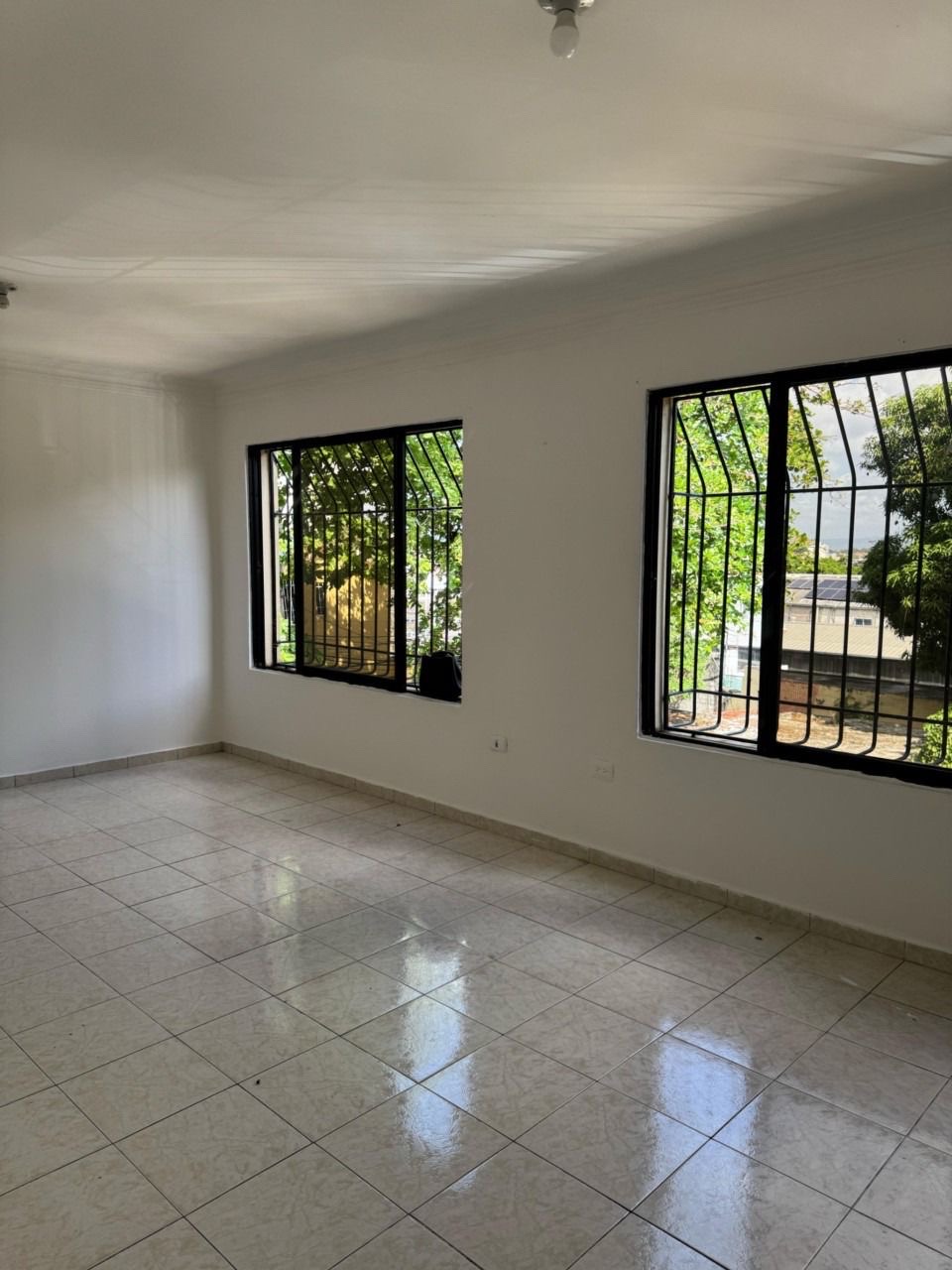 apartamentos - Vendo Apartamento en Ave de Los Próceres próximo a la universidad Intec
 3