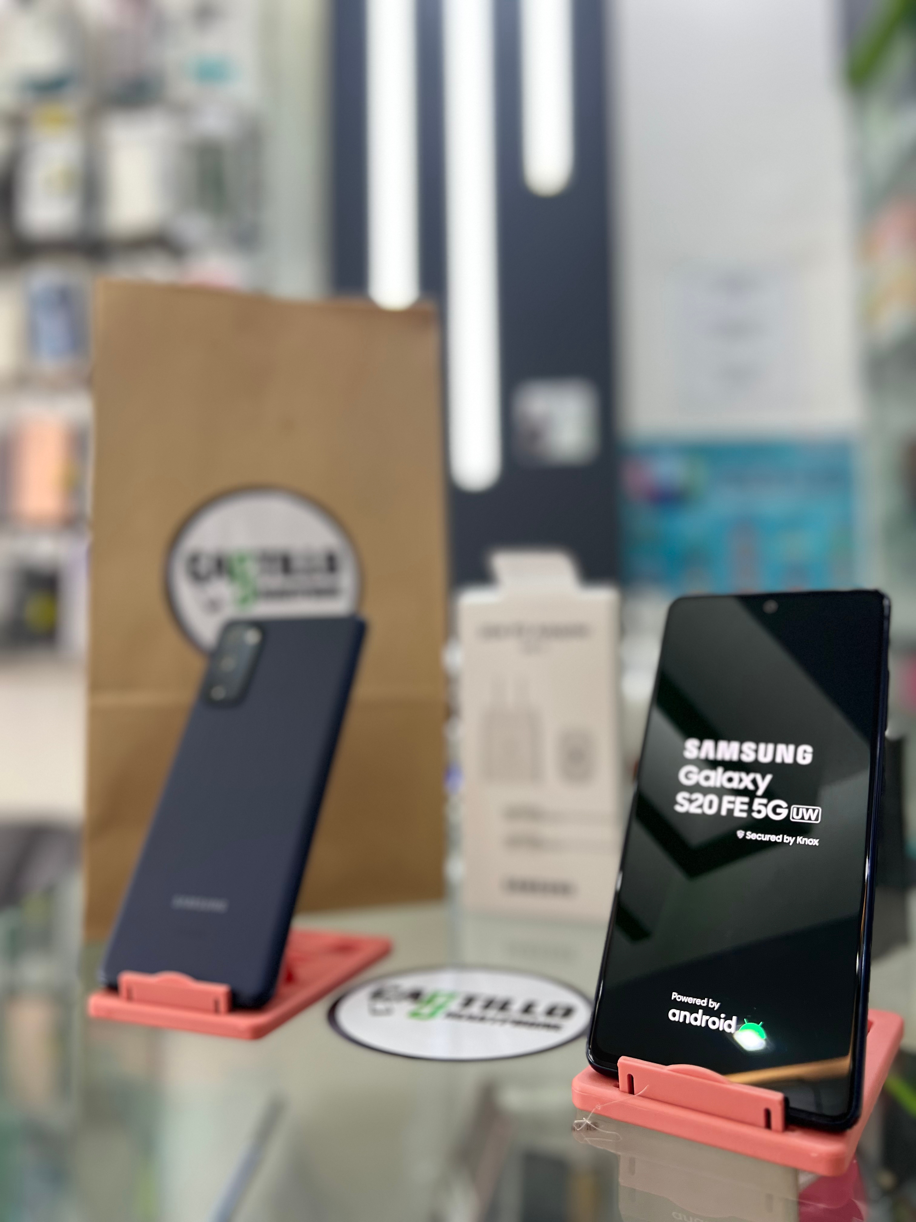 celulares y tabletas - Samsung Galaxy S20 FE 128GB Desbloqueado  1
