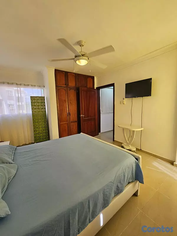 apartamentos - SE VENDE TIPO ESTUDIO A 150 MTS DE LA  PLAYA  EN J 10
