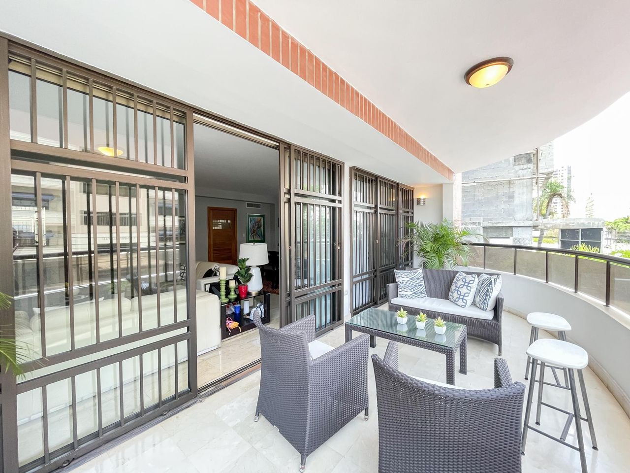 apartamentos - Venta de Apartamento en Piantini 0