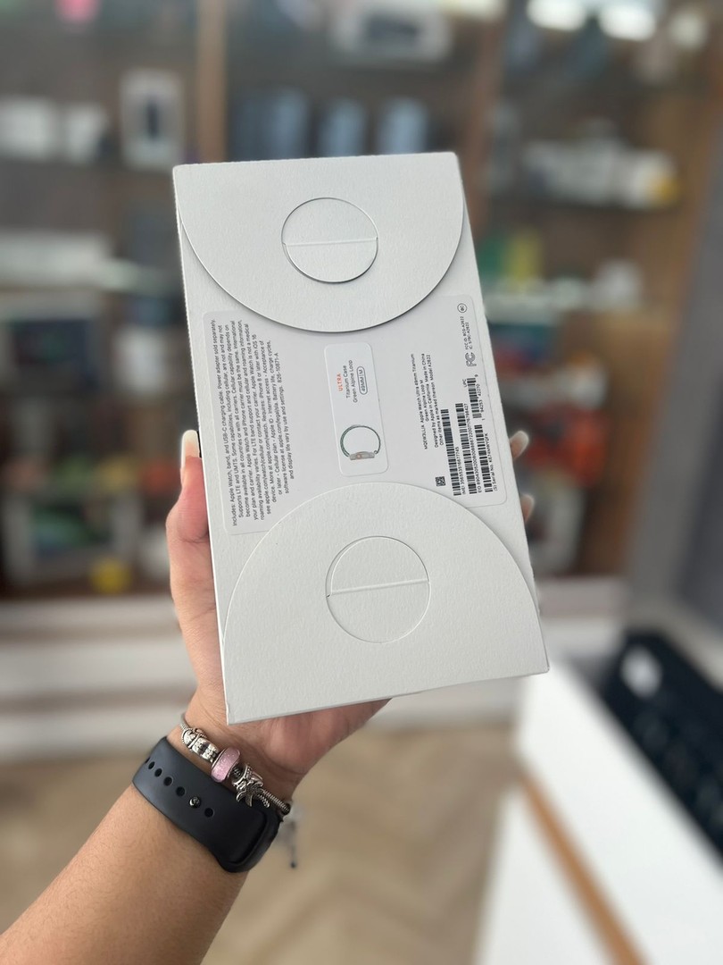 otros electronicos - APPLE WATCH ULTRA 49MM NUEVO SELLADO. SOMOS TIENDA