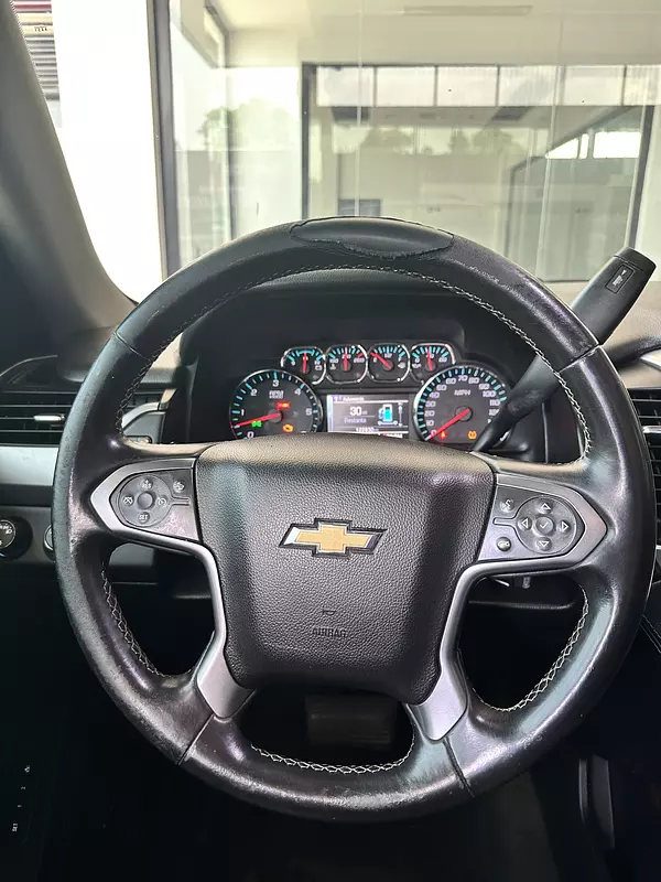 jeepetas y camionetas - Chevrolet Tahoe 2015 5