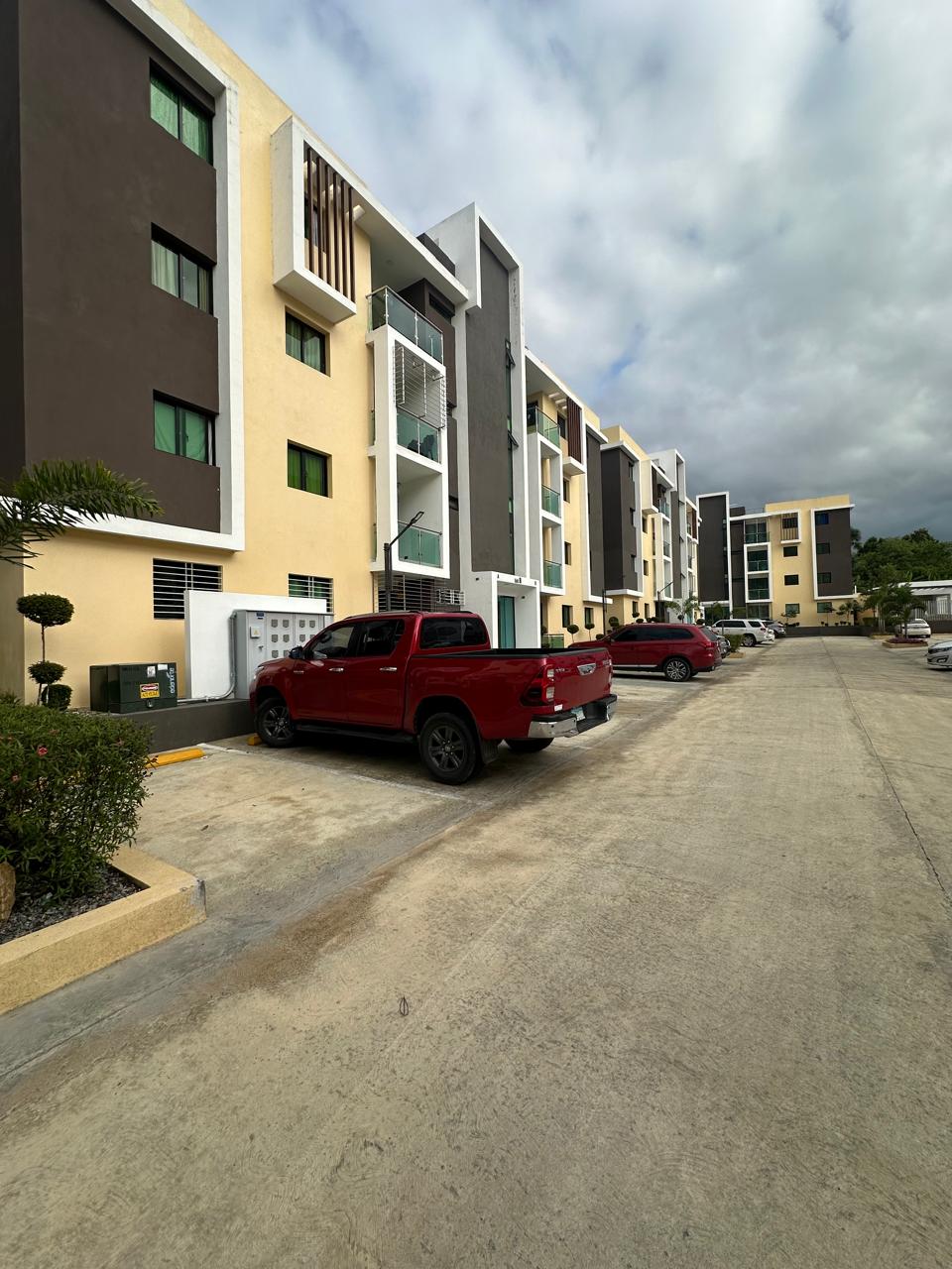 apartamentos - Apartamento de Venta en  Jardines del Yaque  0