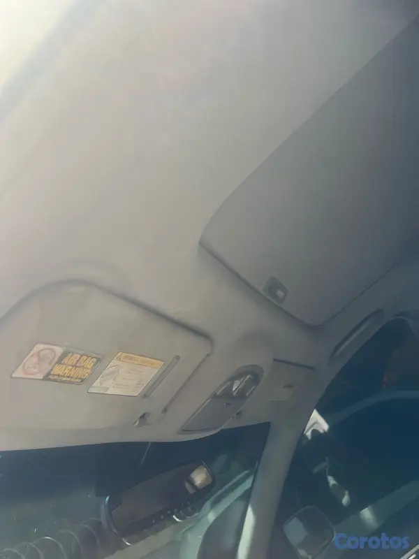 jeepetas y camionetas - Hyundai Santa Fe, muy buenas condiciones y buen precio  6