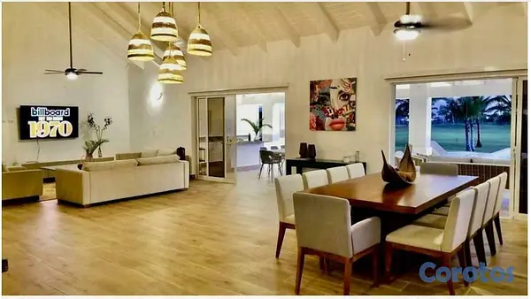 casas vacacionales y villas - Vendo Hermosa Villa con vista al campo de golf en  4