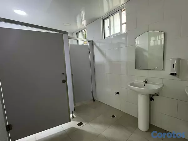 oficinas y locales comerciales - Local Comercial en Alquiler en NACO de 44m2 – Prim 7