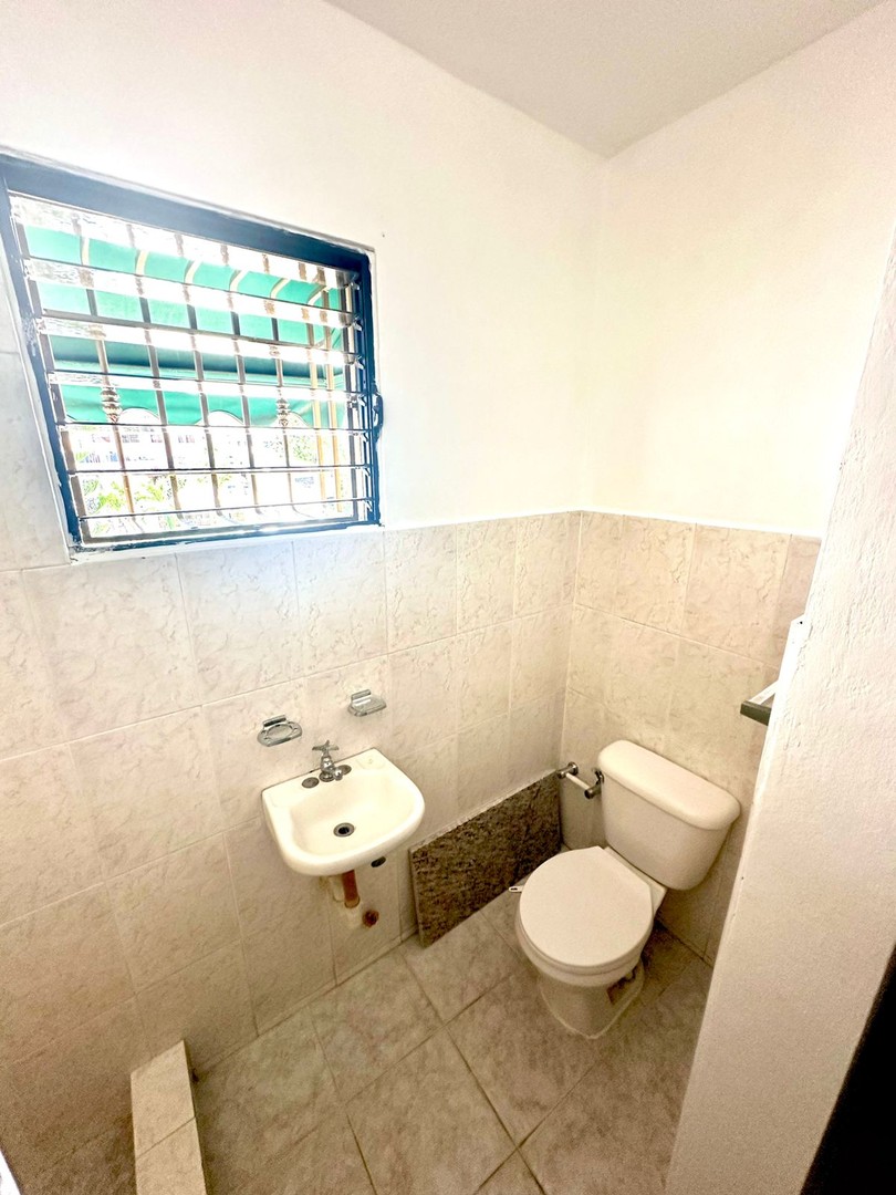 apartamentos - 📍 Los Restauradores 

Apartamento clásico .140 mts .
3HAB
Nivel 4
USD$143,000 7