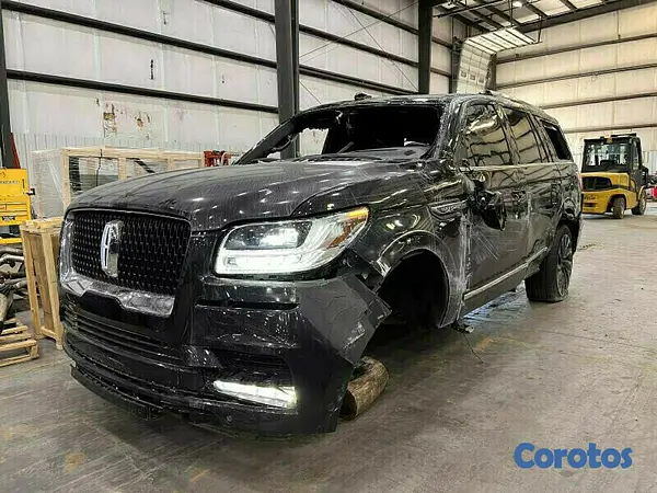repuestos -  Vendo Motor 3.5L V-6 Lincoln Navigator  2019-2021  TWIN-TURBO V 37 millas 6