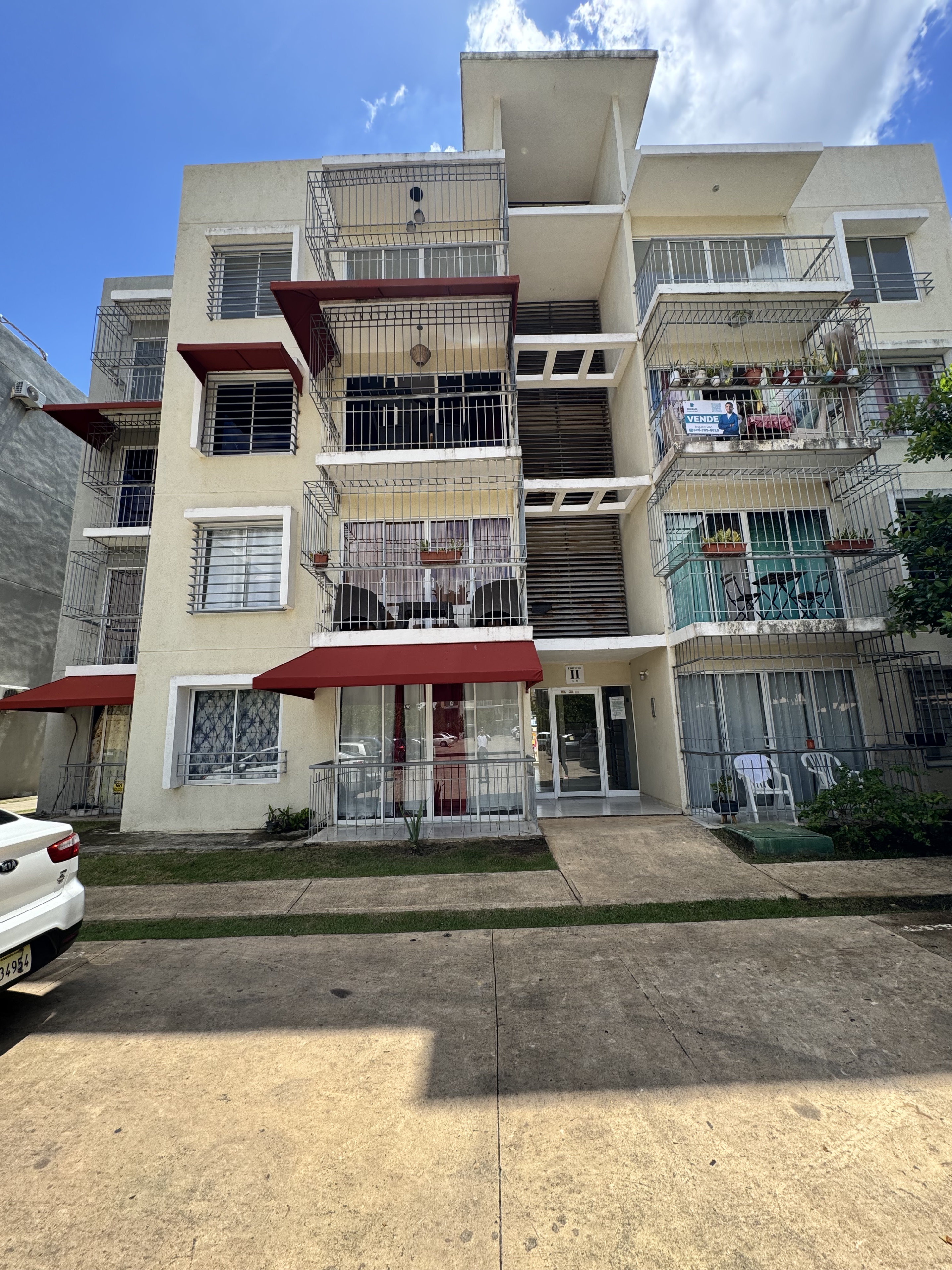 apartamentos - venta de apartamento en la ciudad Juan Bosh Santo Domingo este 3er nivel  8