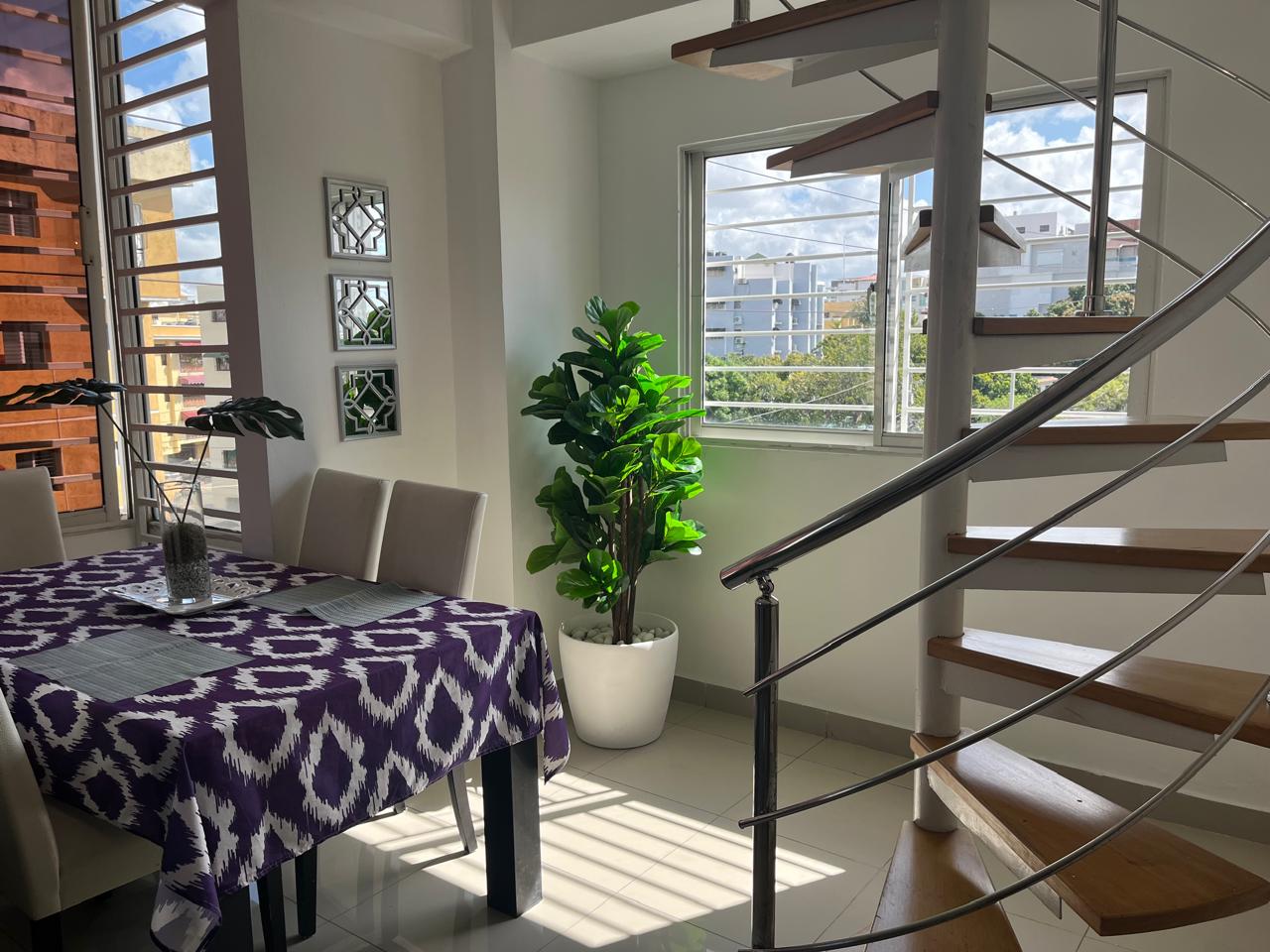 apartamentos - Apartamento en venta con estudio en Renacimiento 2
