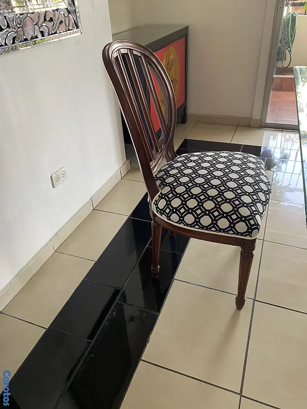 muebles y colchones - Se venden sillas 2