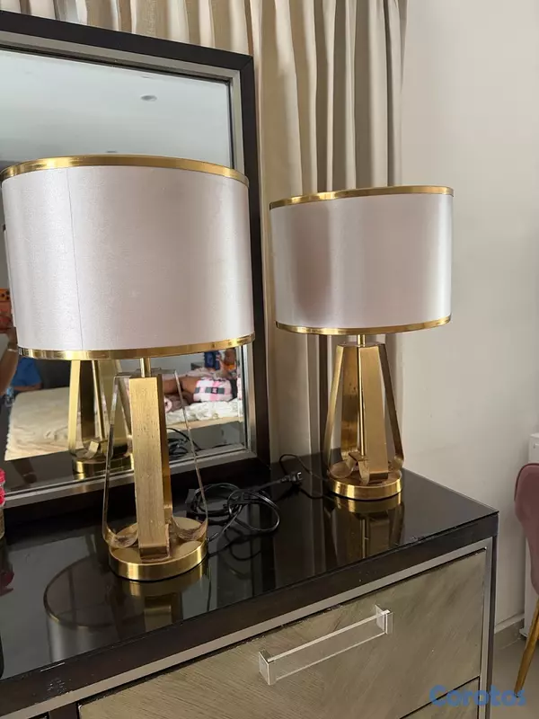 decoración y accesorios - Grande💡 Lámpara en venta 
Se vende lámpara en muy buenas condition 
 2