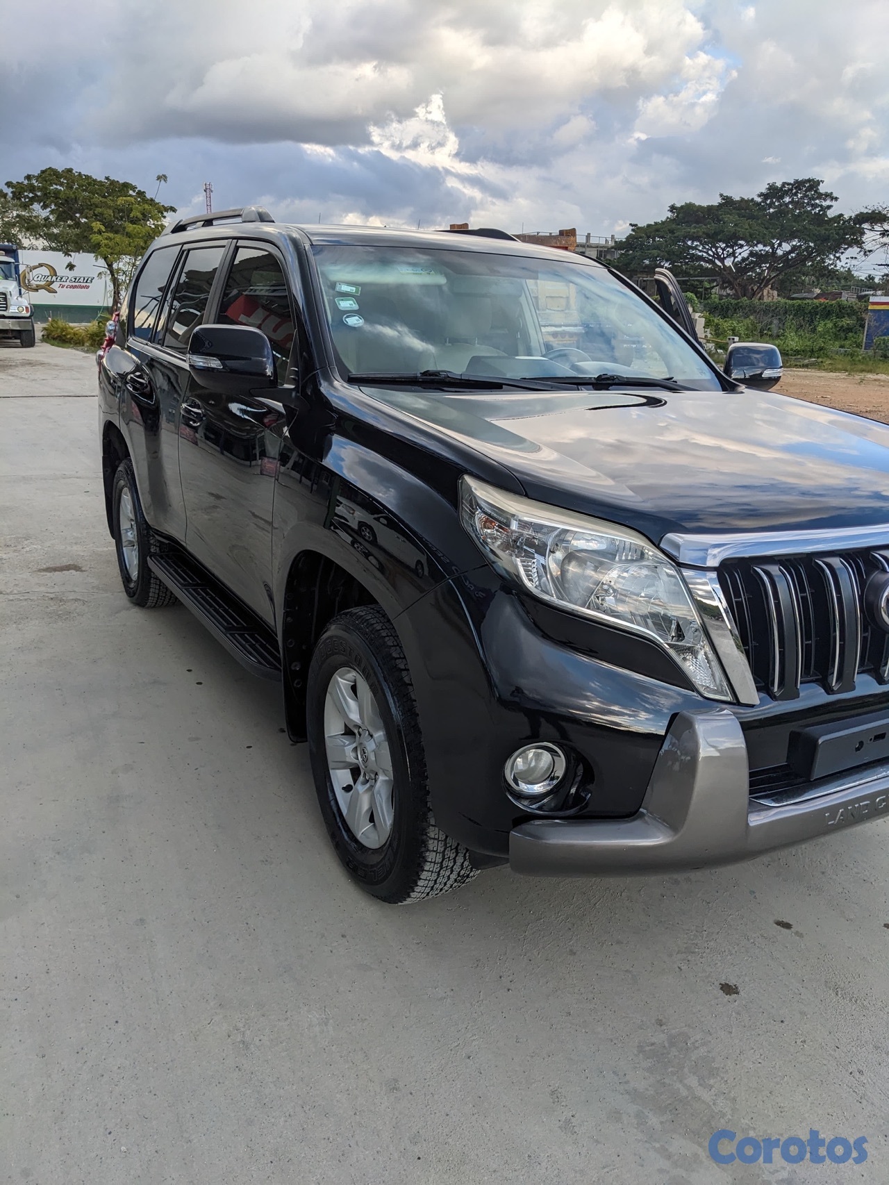 jeepetas y camionetas - Toyota Land Cruiser Prado 2014 1