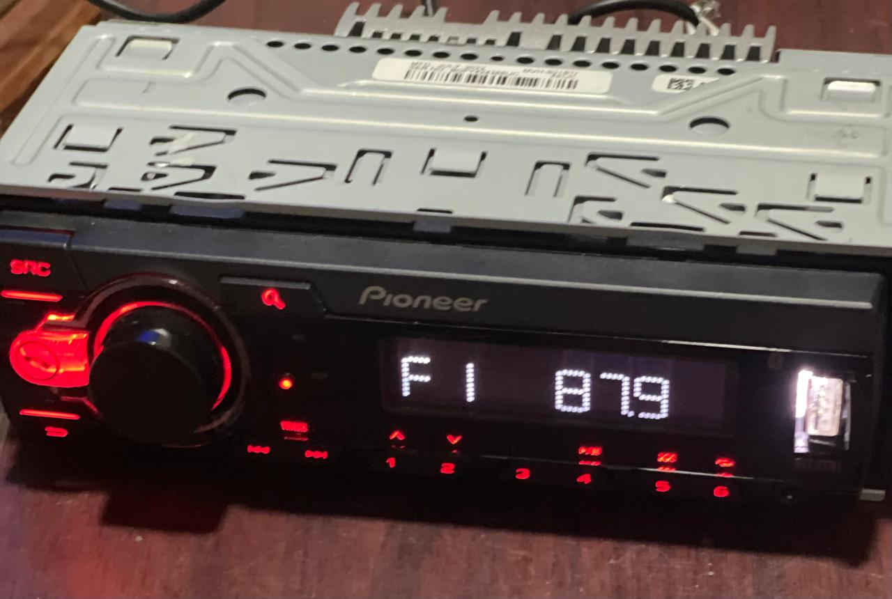 accesorios para vehiculos - Radio pioneer bluetooth usb aux fm am 2