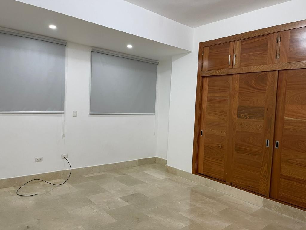 apartamentos - Apartamento Disponible para Alquiler en La Esmeralda  2