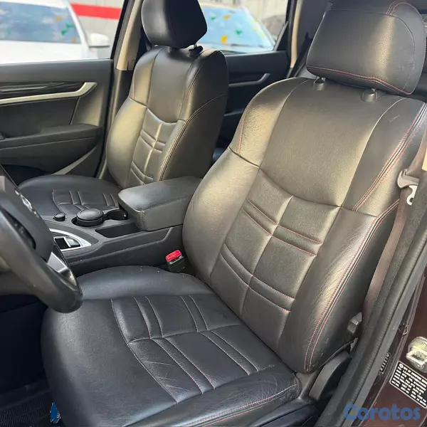 jeepetas y camionetas - Dongfeng AX7 Pro 2021 6