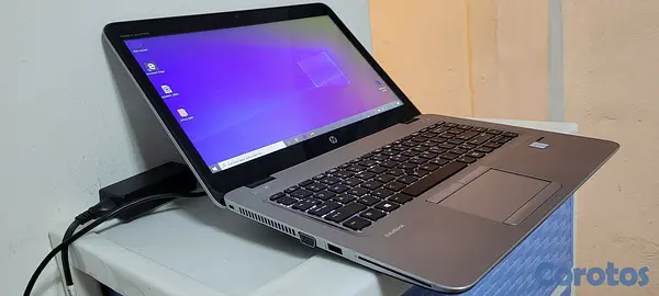 computadoras y laptops - laptop hp Touch 14 Pulg Core i5 6ta Ram 8gb ddr4 Disco 128gb SSD Y 320gb Full 2
