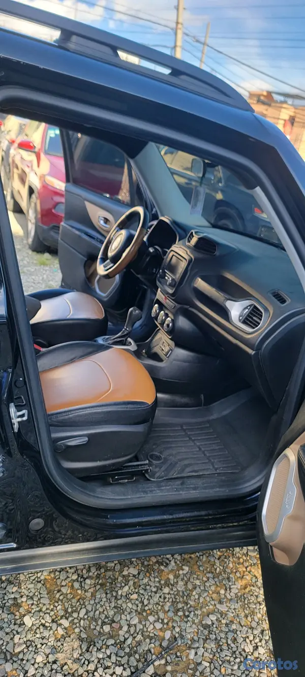 jeepetas y camionetas - JEEP RENEGADE 2015 3