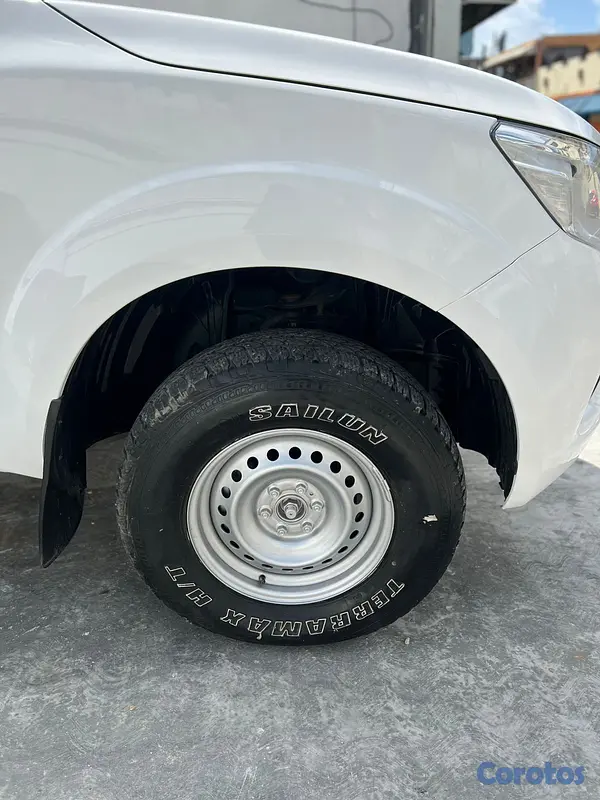jeepetas y camionetas - NISSAN FRONTIER MECANICA 4X4 2020 3