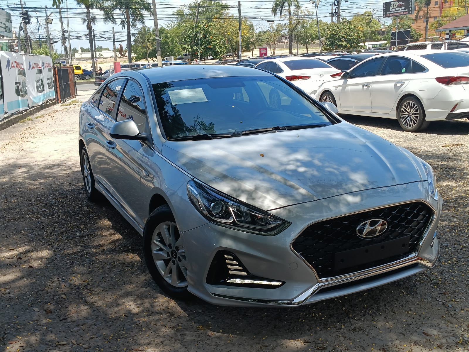 carros - HYUNDAI SONATA NEW RISE 2021 GRIS 0