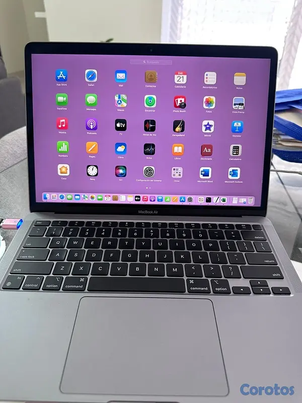 computadoras y laptops - Macbookair  2020 M1 11