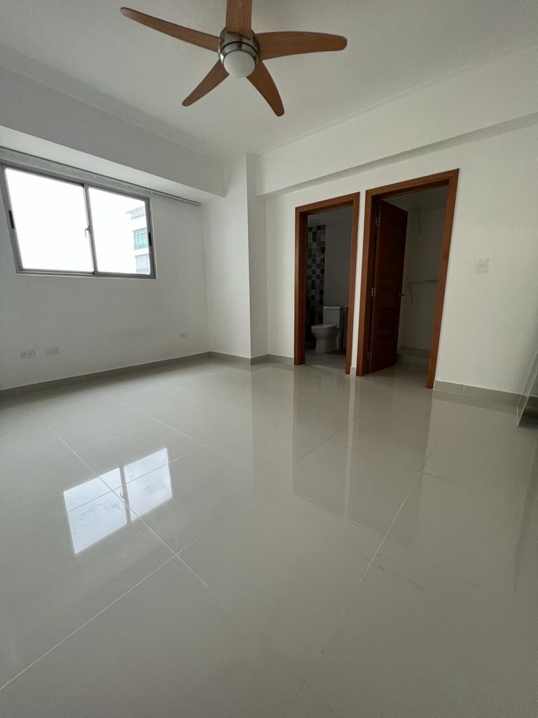 apartamentos - ALQUILO
cómodo y céntrico – Ubicado en una exclusiva torre próximo a Downtown  9
