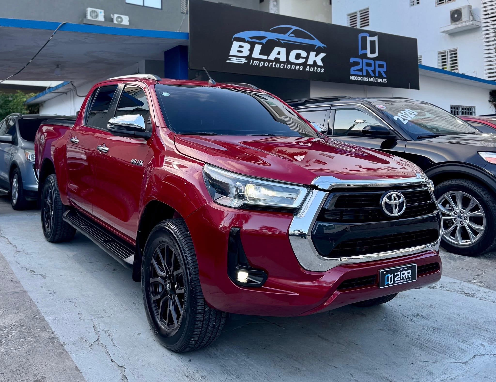 jeepetas y camionetas - Toyota Hilux SRV 2022 4x4 4