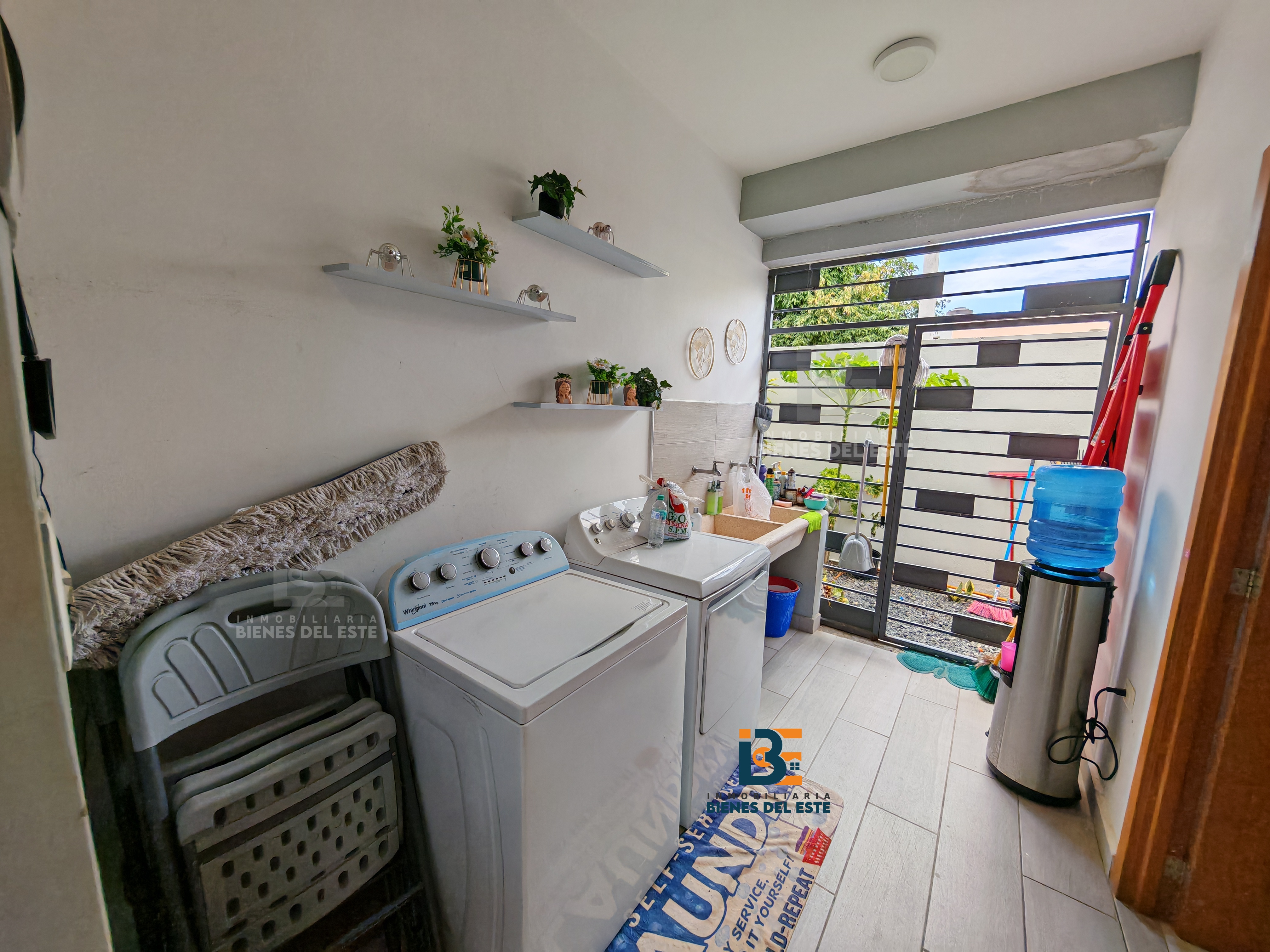 casas - Vendo moderna Casa con finos detalles, en SPM. 6